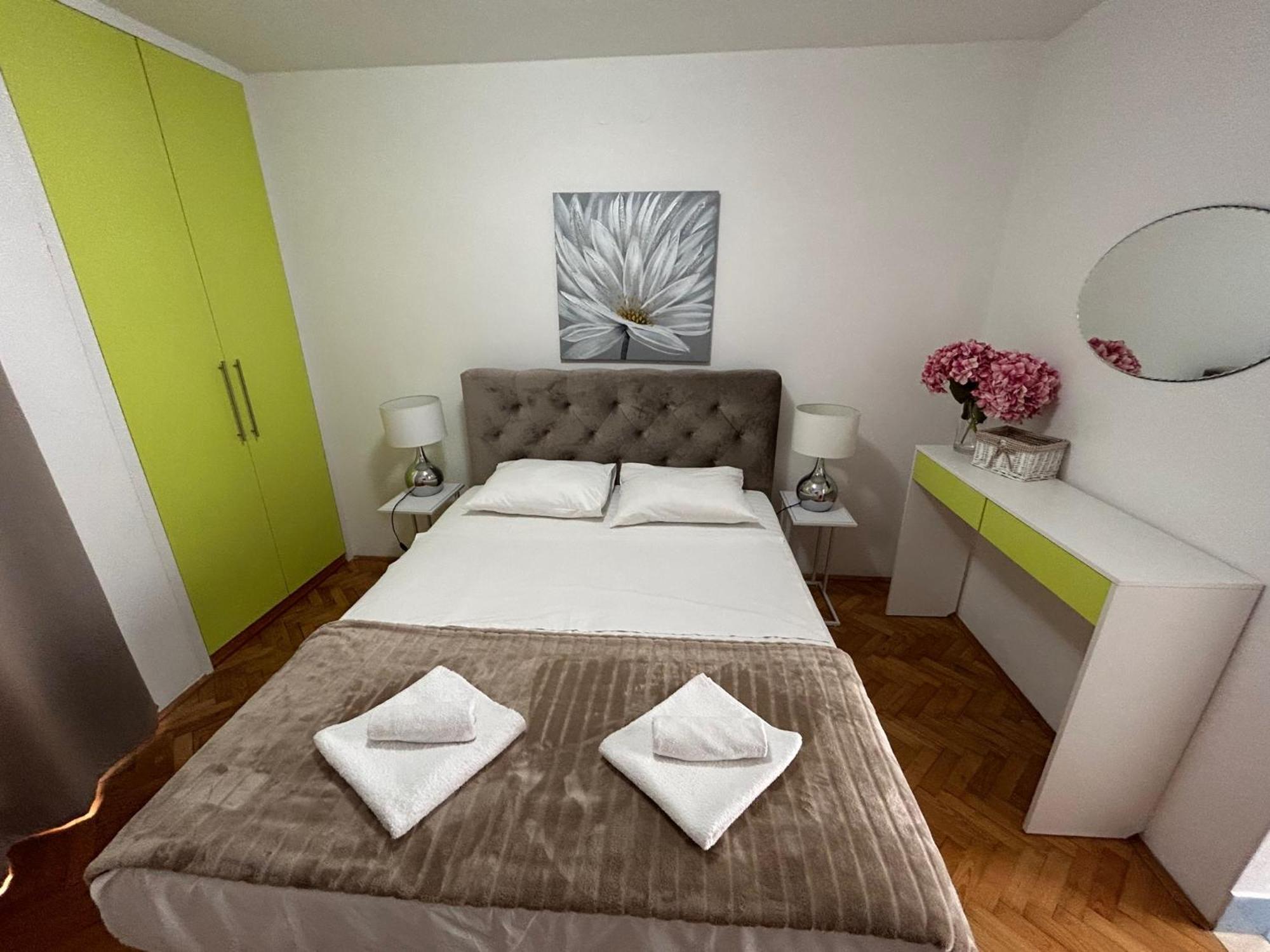 Apartments And Rooms Diana Zadar Exterior photo